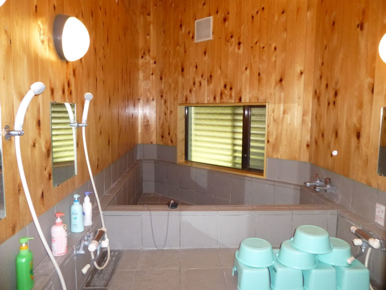 ビレッジハウス仁吾川男性用浴室